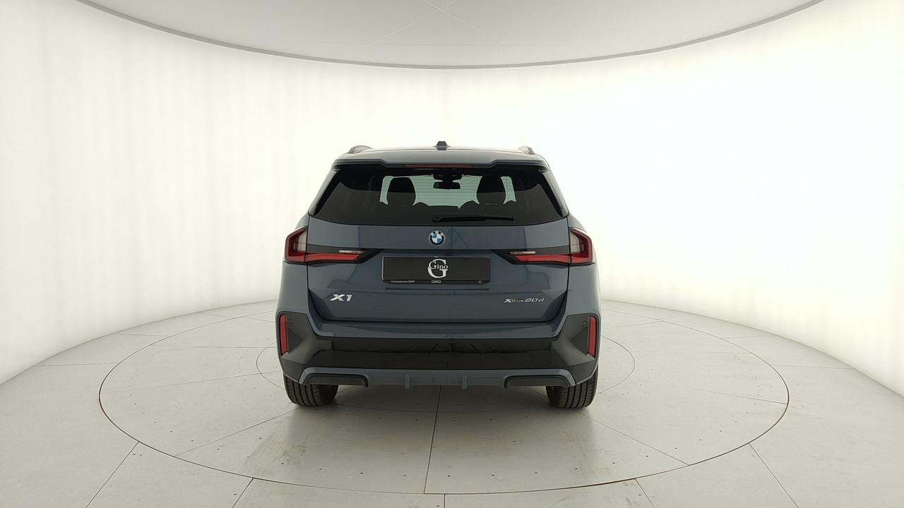 BMW X1 xdrive20d mhev 48V MSport auto