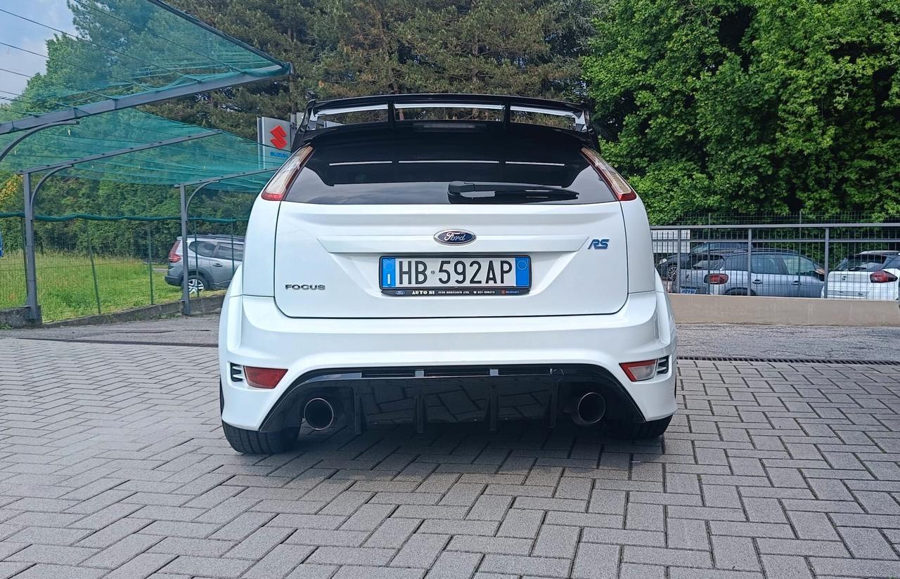 Ford Focus 2.5T (305CV) 3p. RS