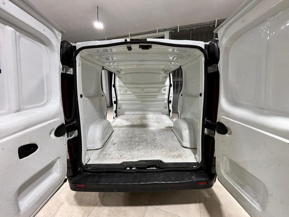 OPEL - Vivaro
