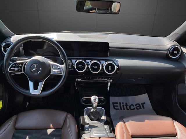 MERCEDES-BENZ CLA 180 Automatic Shooting Brake Sport