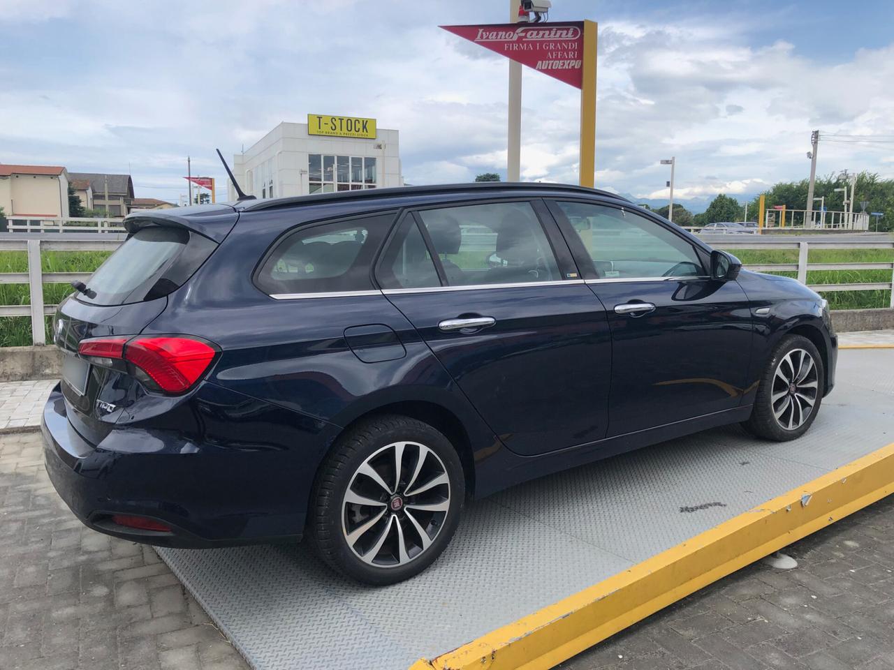 Fiat Tipo 1.3 Mjt S&S SW Lounge