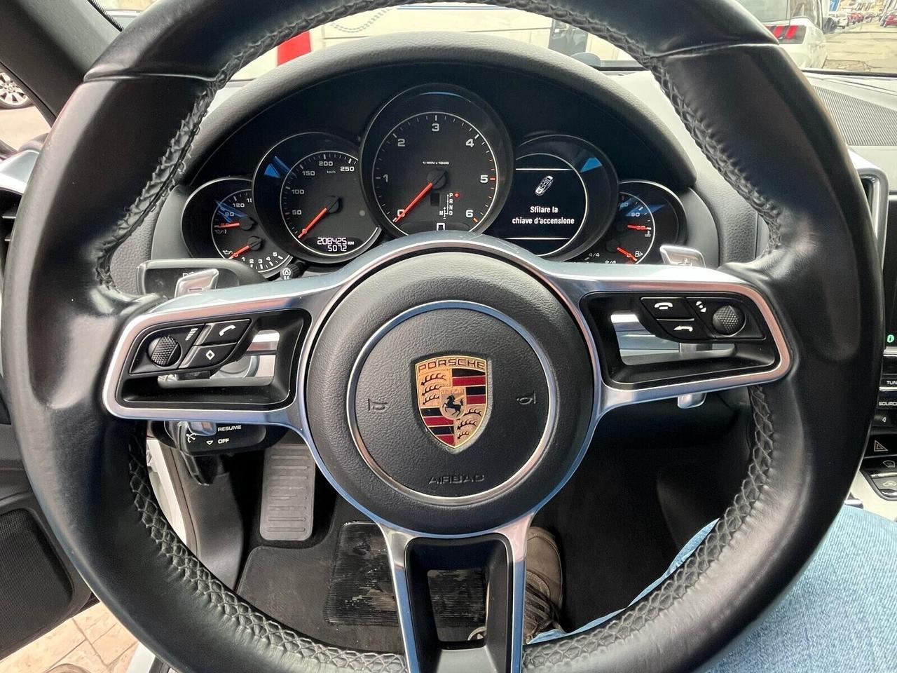 Porsche Cayenne 3.0 Diesel 250cv FULL FULL NO SUPERBOLLO