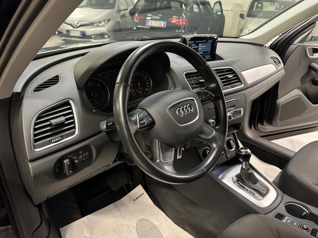 Audi Q3 2.0 TDI 120 CV S tronic Business