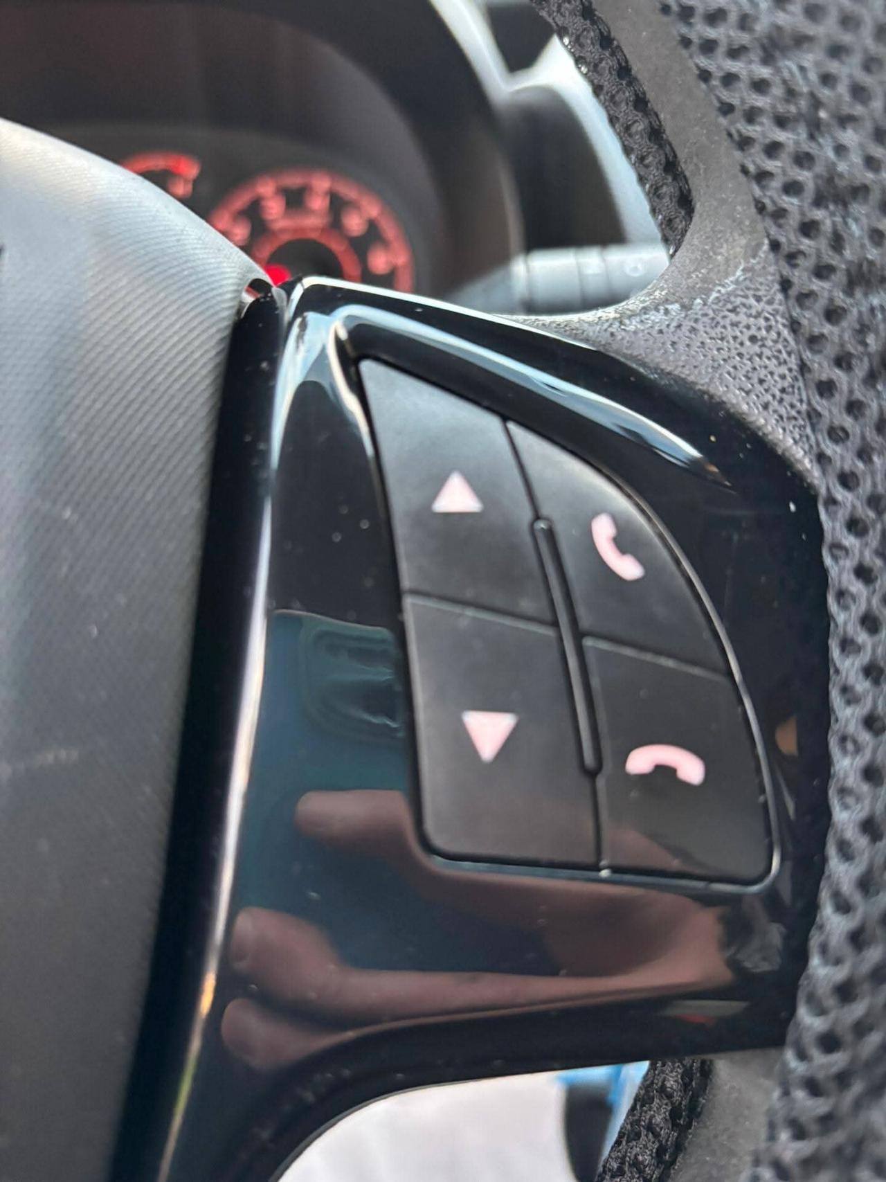 Fiat Fiorino 1.3 MJT 95CV Cargo