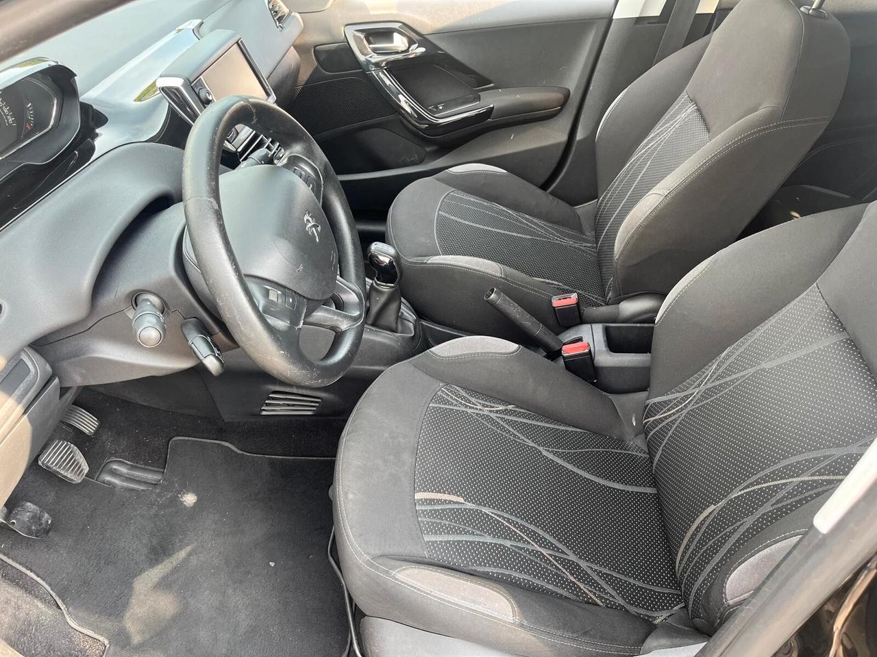 Peugeot 208 1.4 HDi 68 CV 5 porte Active