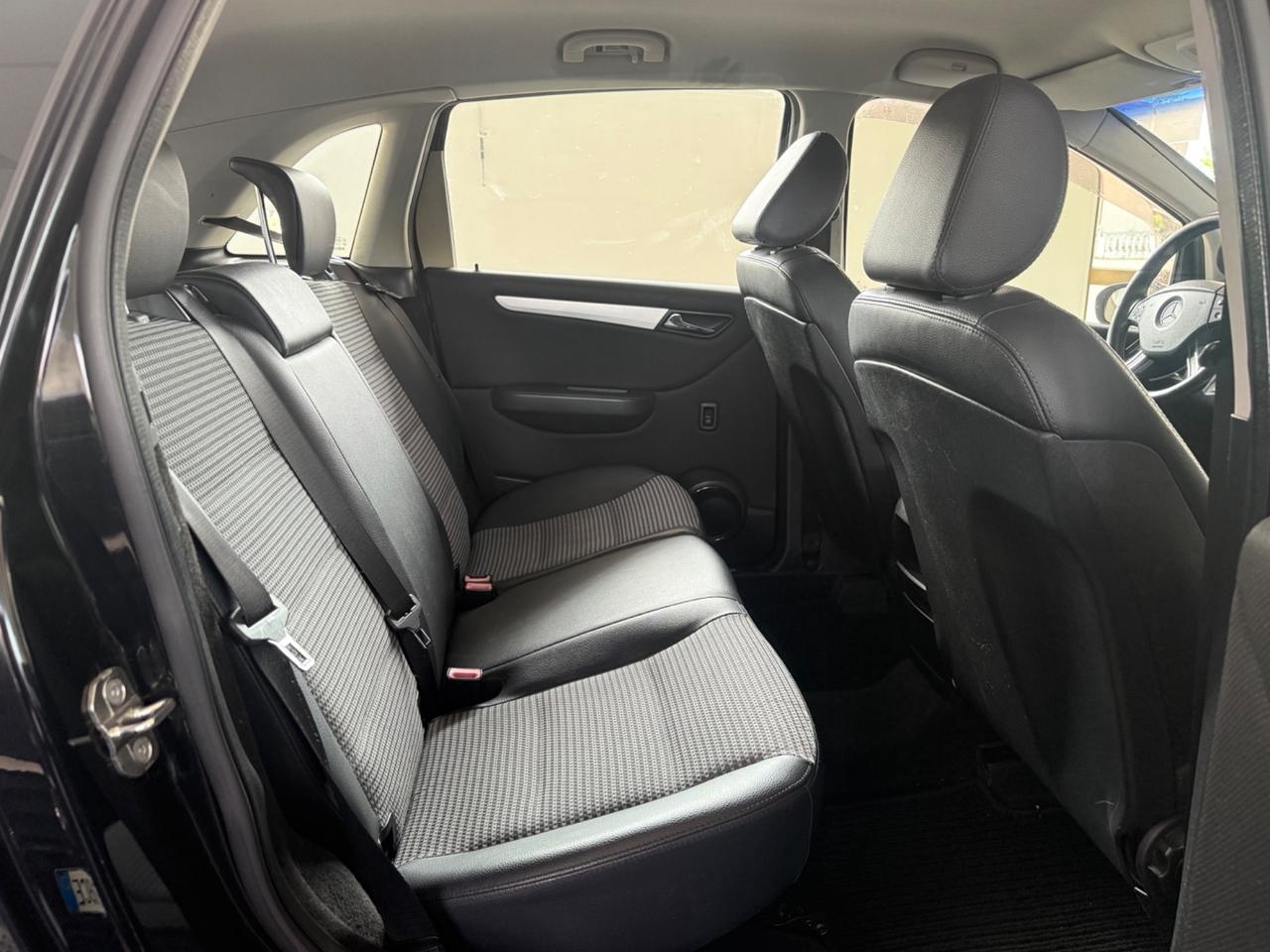 Mercedes-benz B 200 CDI Sport ok neopatentati