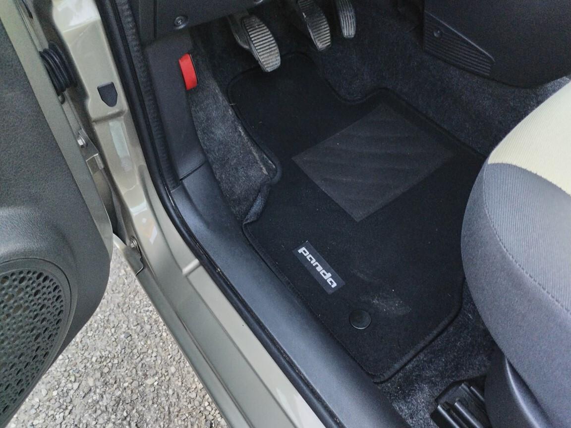 Fiat Panda 1.2 8V FIRE Dynamic 66000KM 2010 consegna con manutenzioni fatte