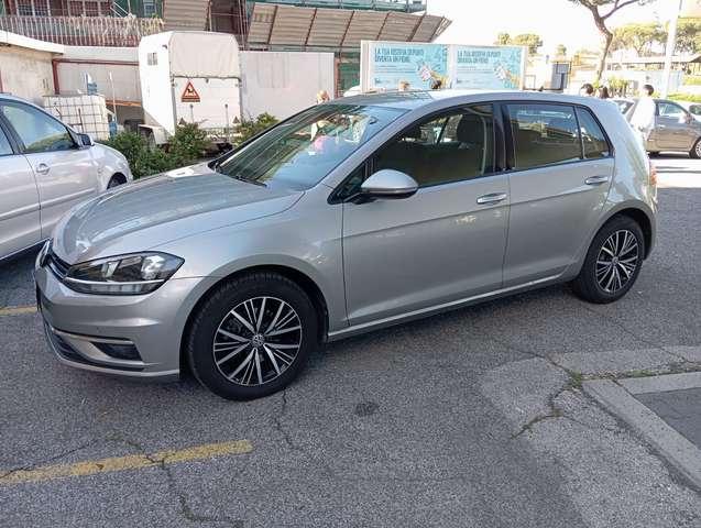 Volkswagen Golf Golf 5p 1.6 tdi Executive 115cv