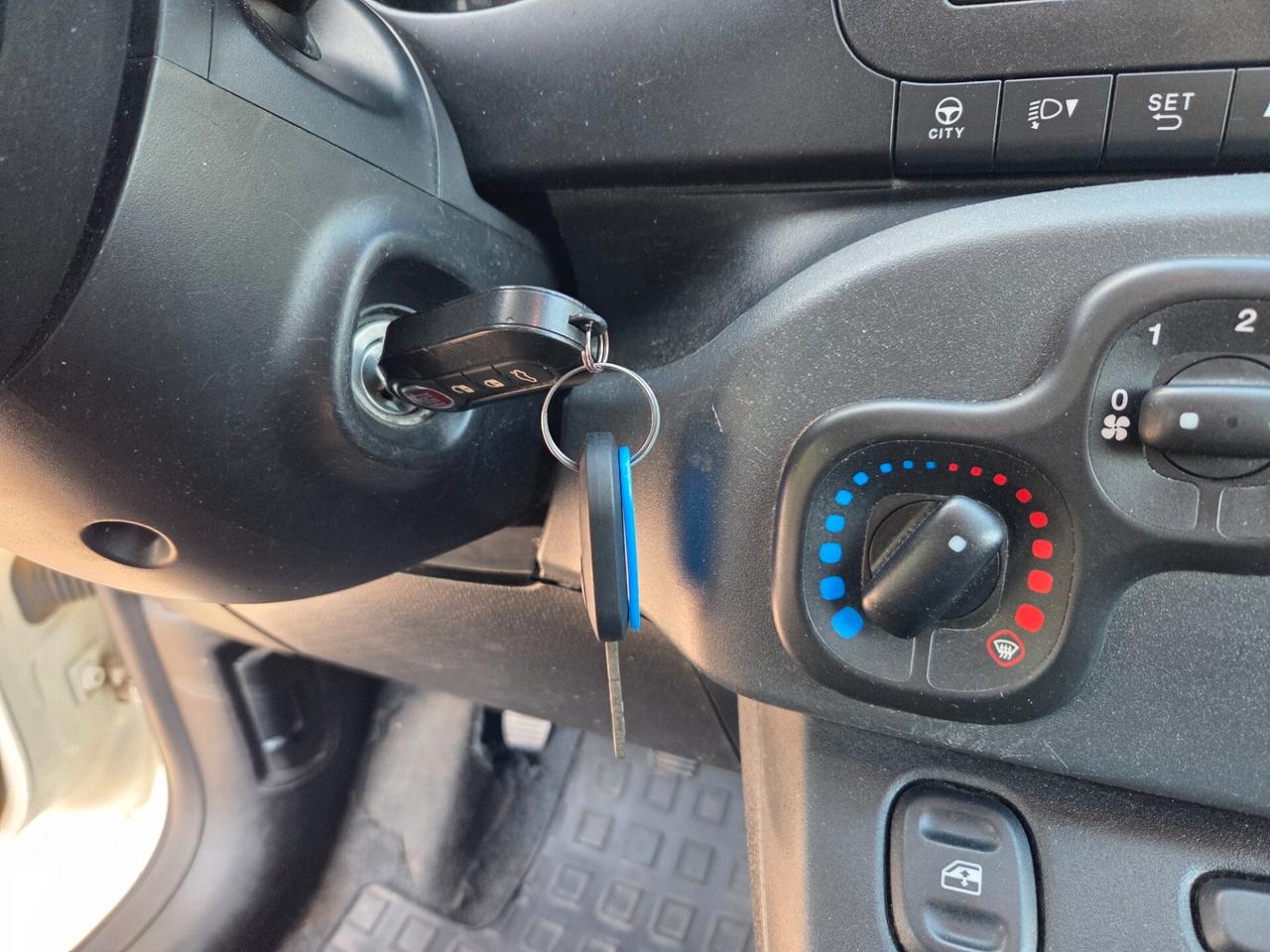 Fiat Panda 1.2 BENZINA 69 CV Van 2 posti - 2019