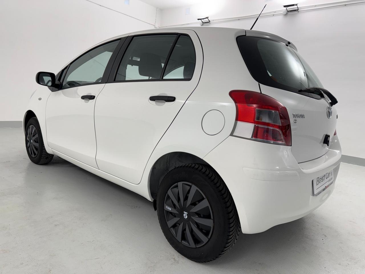 Toyota Yaris 1.0 3 porte