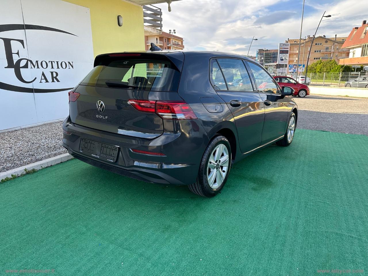 VOLKSWAGEN Golf 1.0 TSI EVO Life - 2021