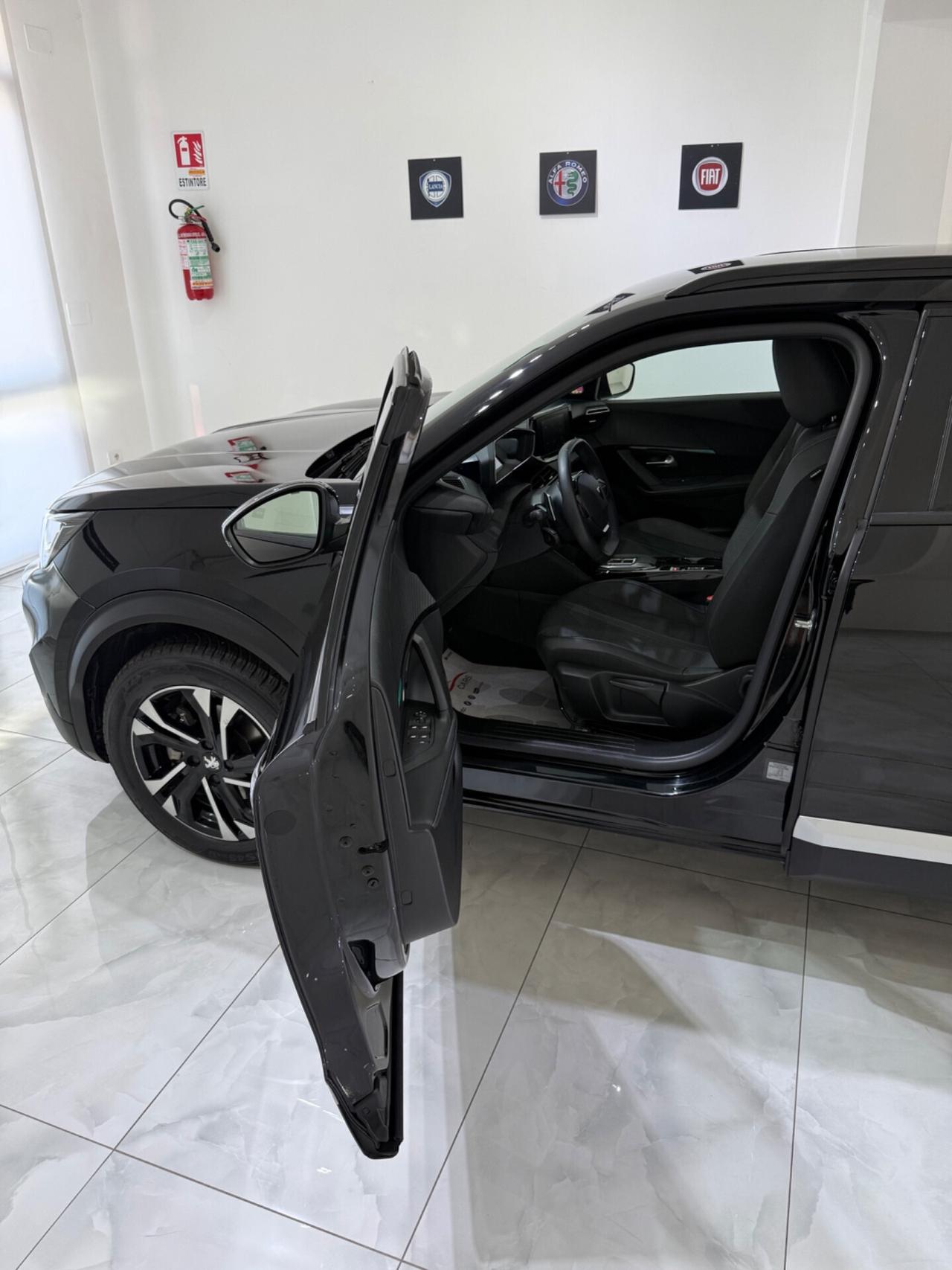 PEUGEOT 2008 BLUEHDi 130 S&S EAT8 ALLURE PACK