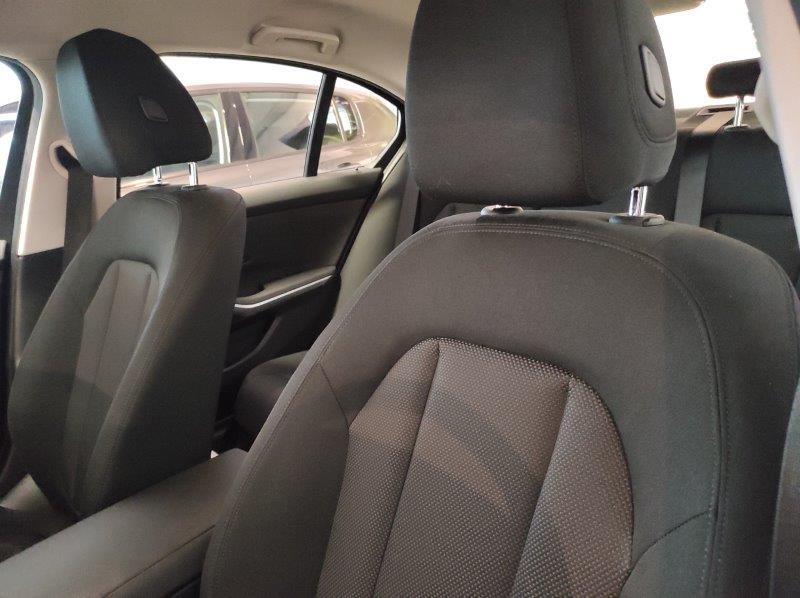 BMW Serie 3(G20/1-80/1) - 318d 48V Business Advantage