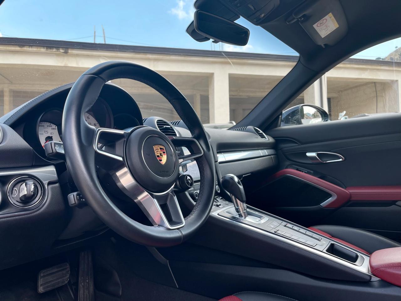 Porsche 718 Spyder Cayman 2.0