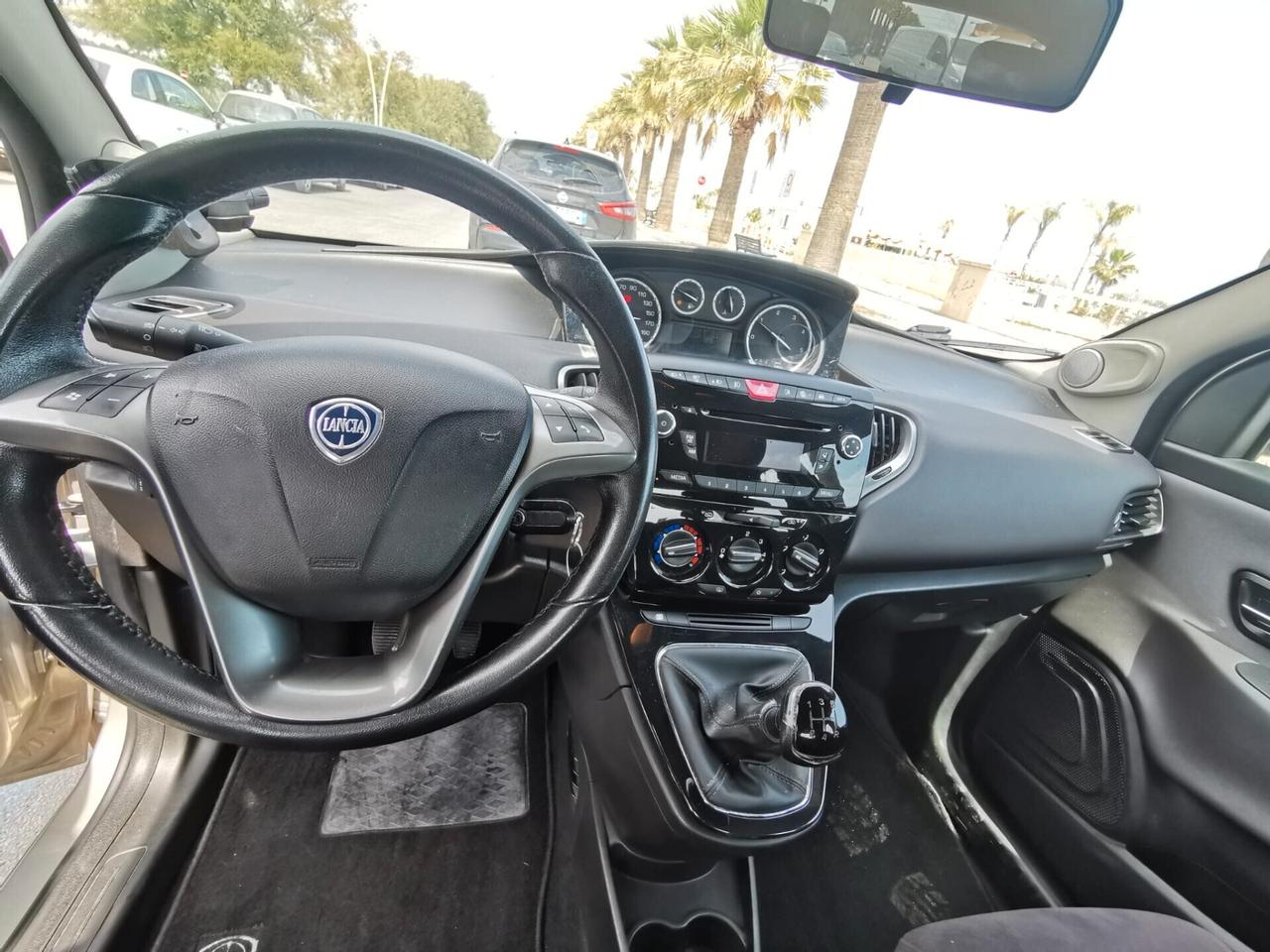 Lancia Ypsilon 1.3 MJT 75 CV Platinum 2011