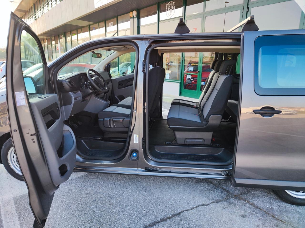 Peugeot Expert BlueHDi 150cv 9 posti 2020