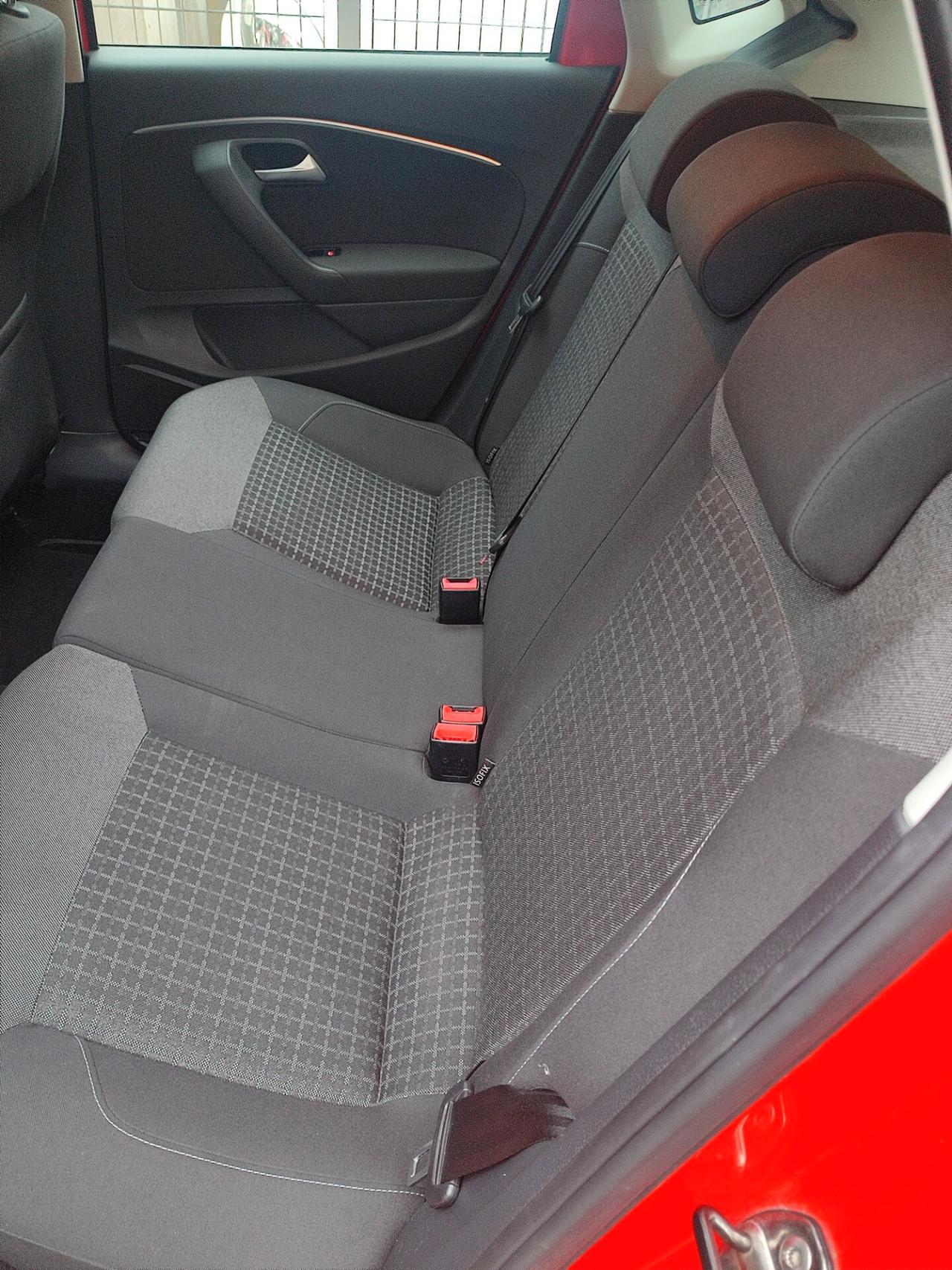 VOLKSWAGEN POLO 2014 DIESEL EURO6B COME NUOVA