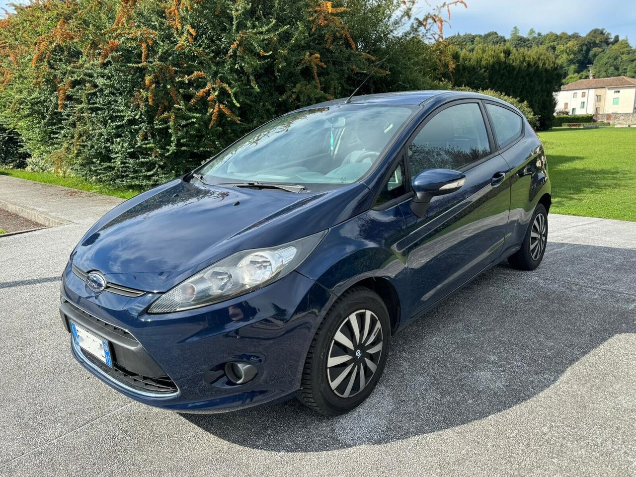Ford Fiesta 1.4 TDCi Titanium 68 CV – Anno 2009 – neopatentati