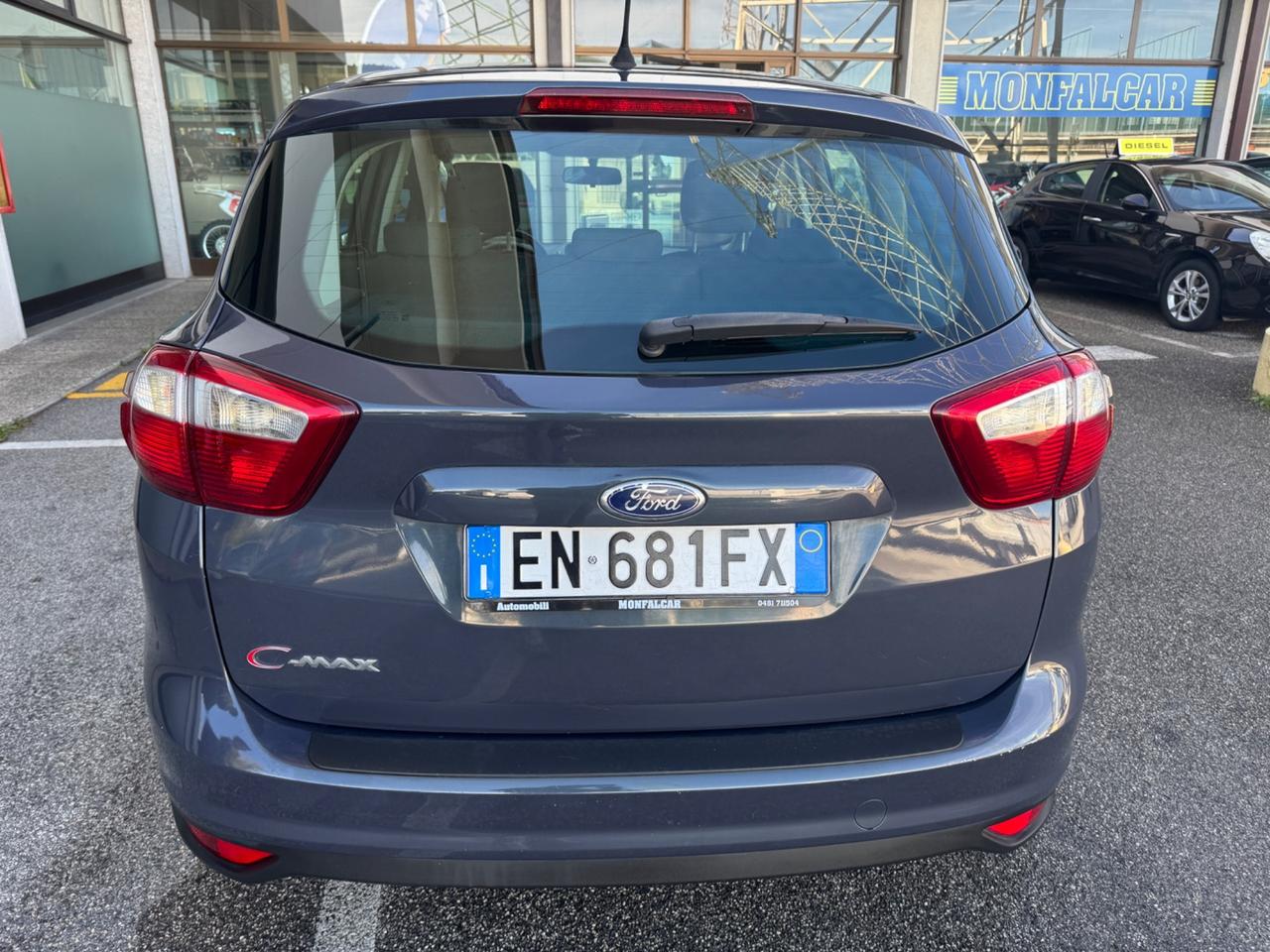 Ford C-Max 1.6 TDCi 115CV Neopat