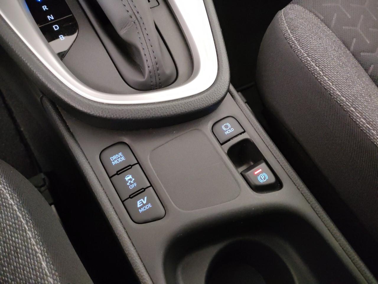 TOYOTA Yaris Cross 1.5h Business fwd 116cv e-cvt