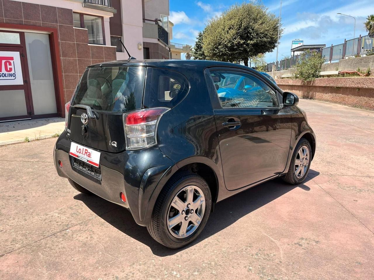 Toyota iQ 1.0 VVT-i - 2009