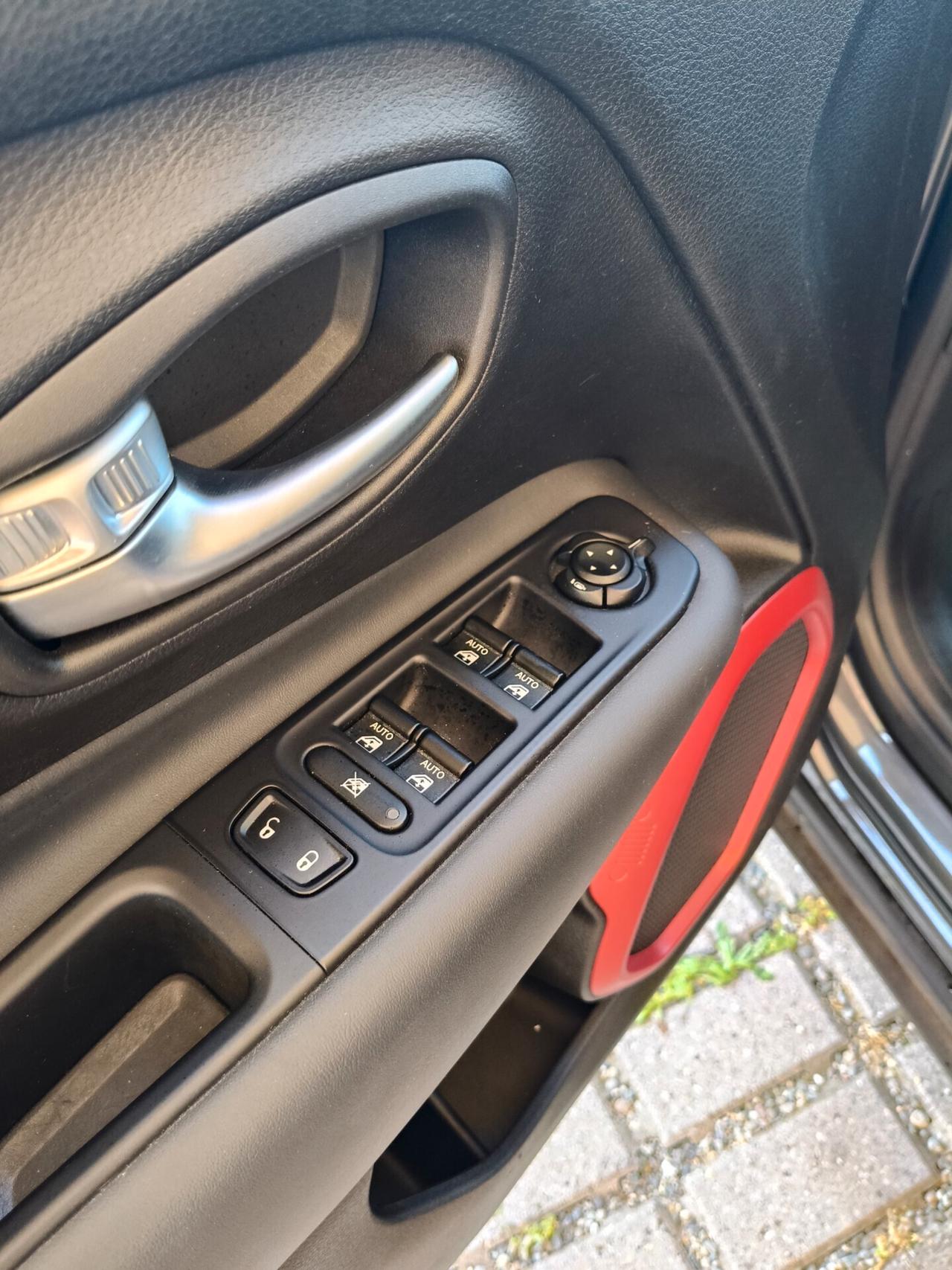 Jeep Renegade 1.3 T4 240CV PHEV 4xe AT6 Trailhawk