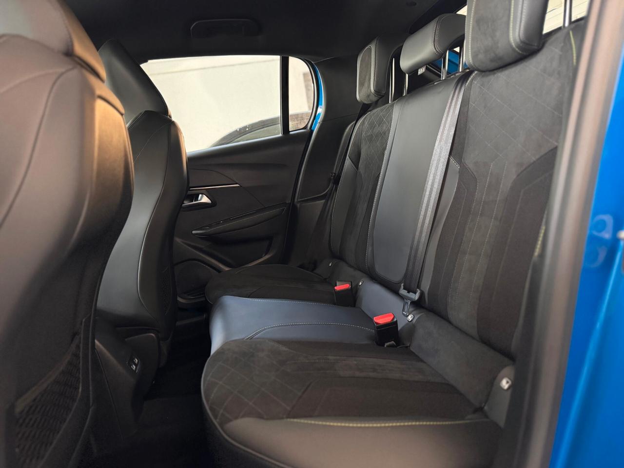 Peugeot 208 PureTech 130 Stop&Start EAT8 5 porte GT