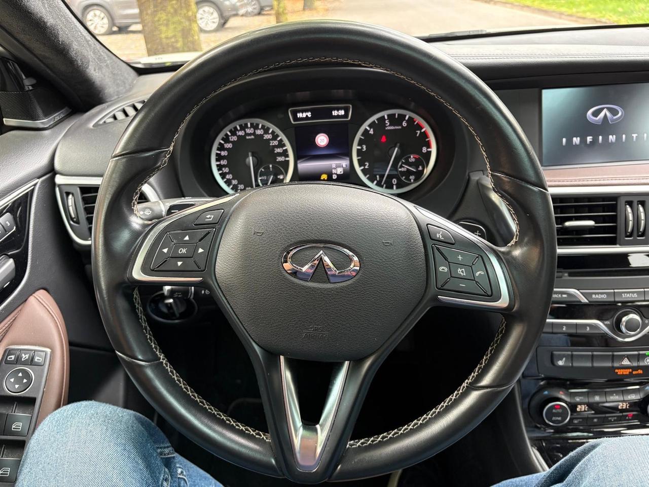 Infiniti QX30 2.0 turbo DCT AWD Luxe Tech