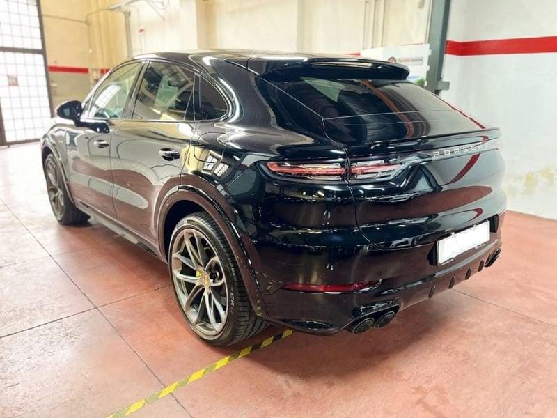 Porsche Cayenne 3.0 V6 E-Hybrid Plug-in