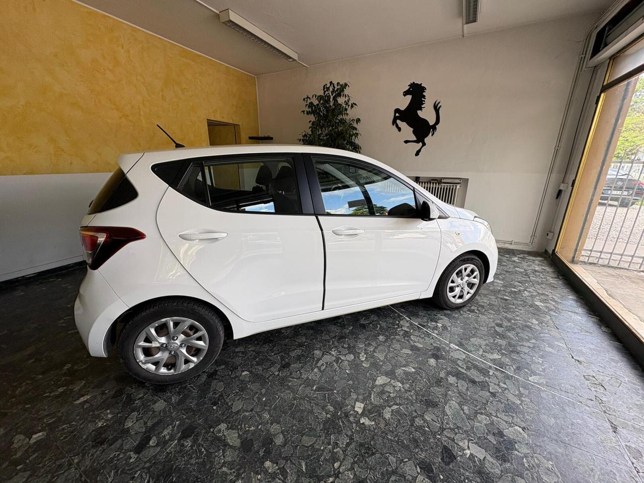 HYUNDAI i10 1.0 MPI Style