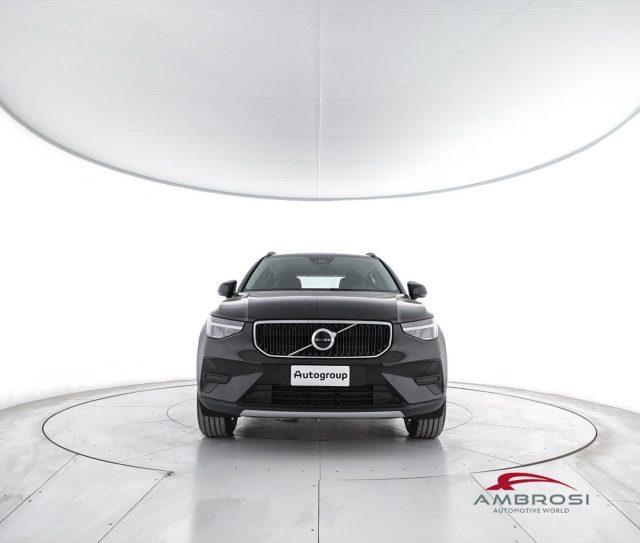 VOLVO XC40 B3 Mild hybrid Benzina Essential