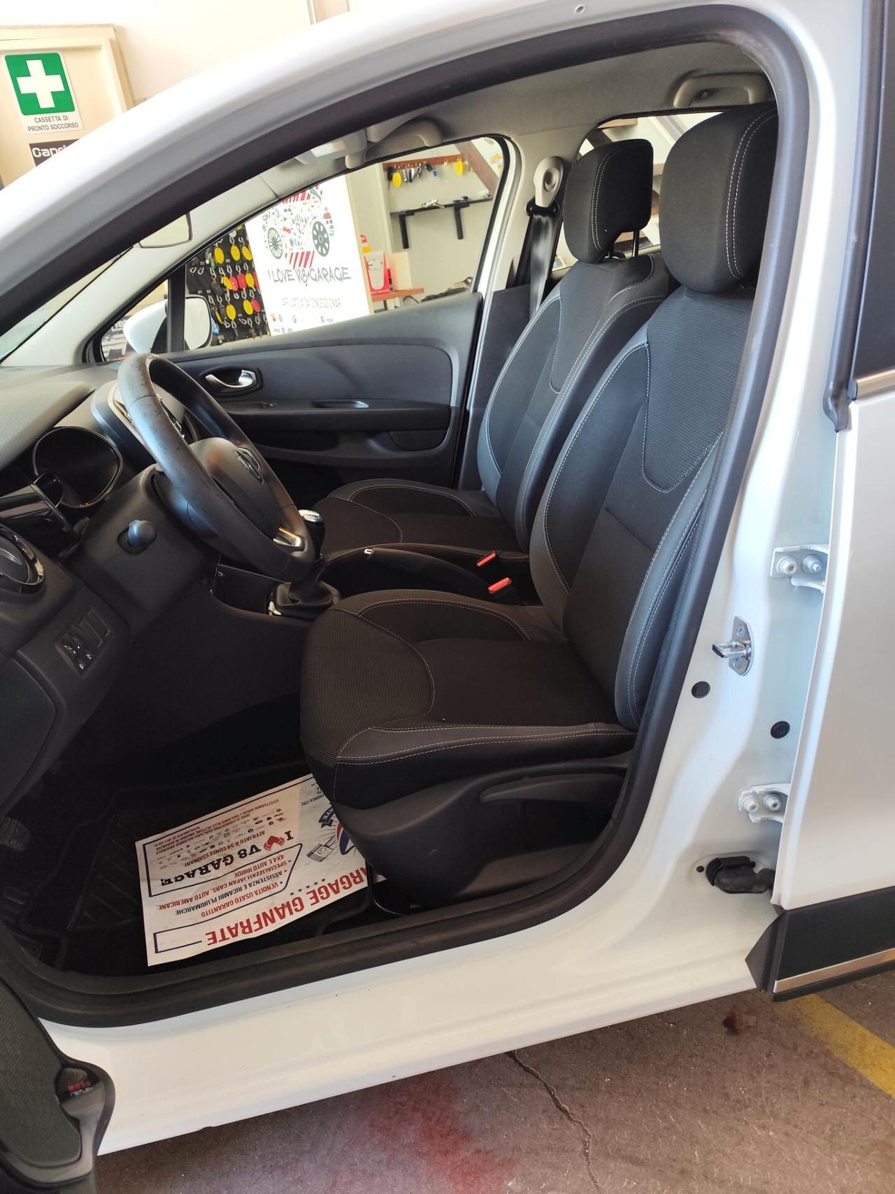 Renault Clio 1.2 75CV 5 porte Life