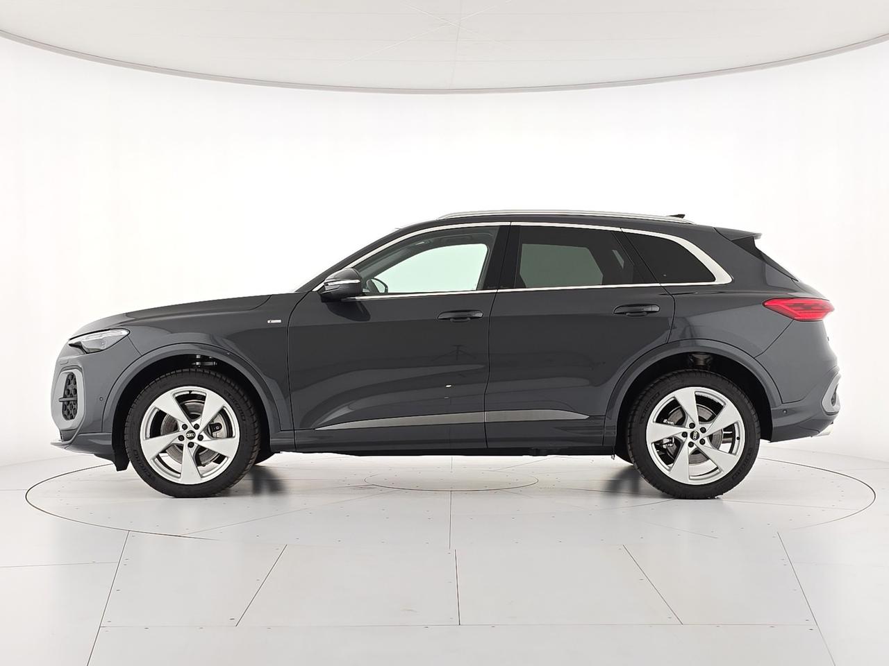 Audi Q5 2.0 tdi mhev+ launch edition s line quattro 204cv s-tronic