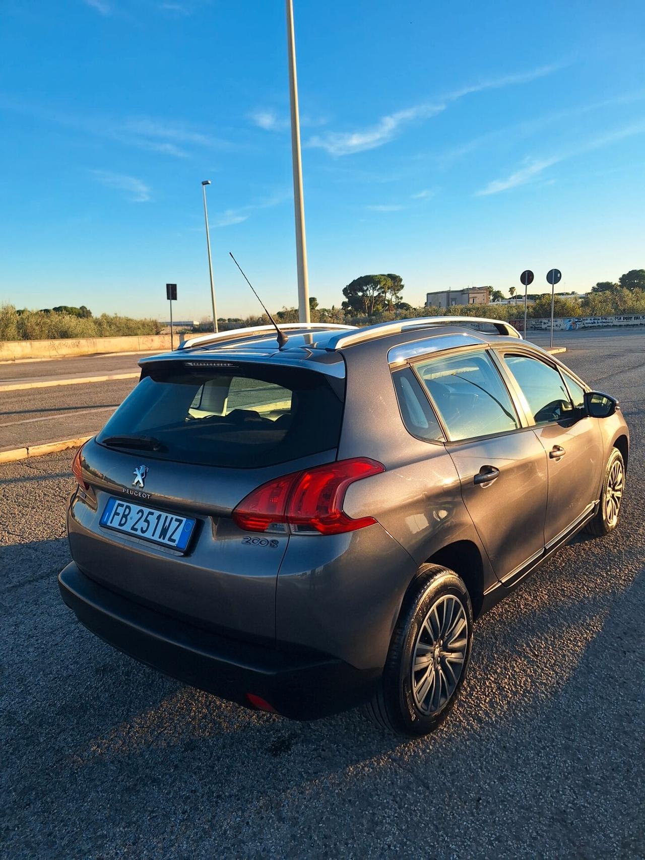 Peugeot 2008 BlueHDi 75 Active SUPERPREZZO