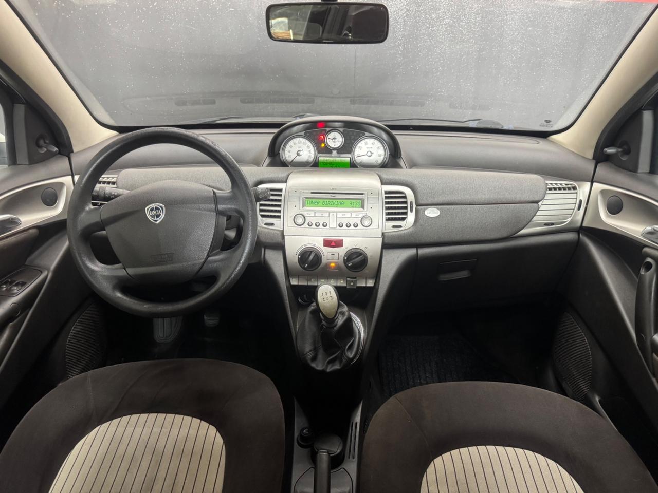 Lancia Ypsilon 1.2 Benzina ADATTA PER NEOPATENTATI