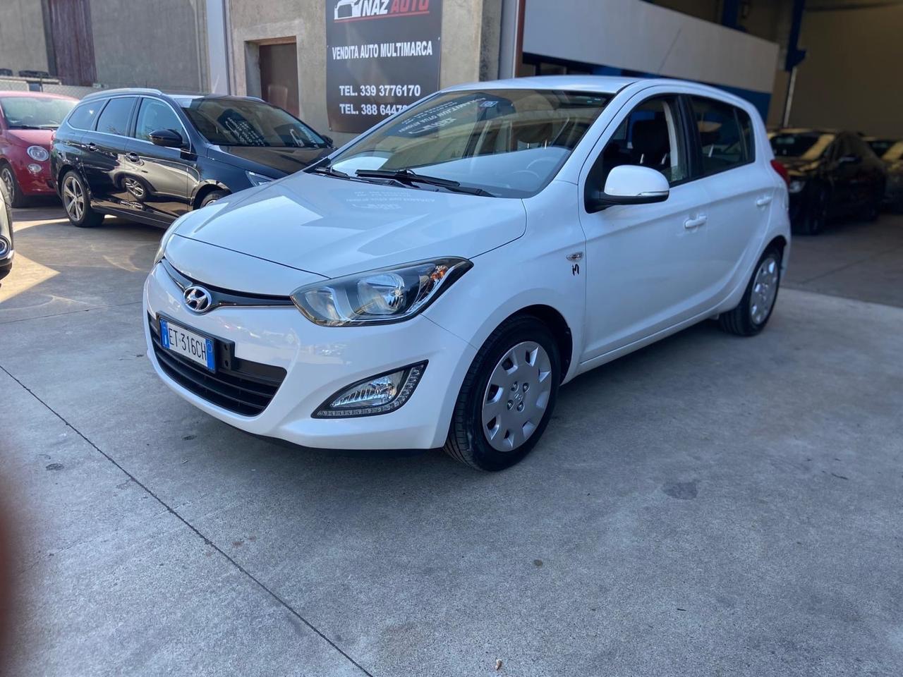 Hyundai i20 1.2 5p. Econext Sound Edition