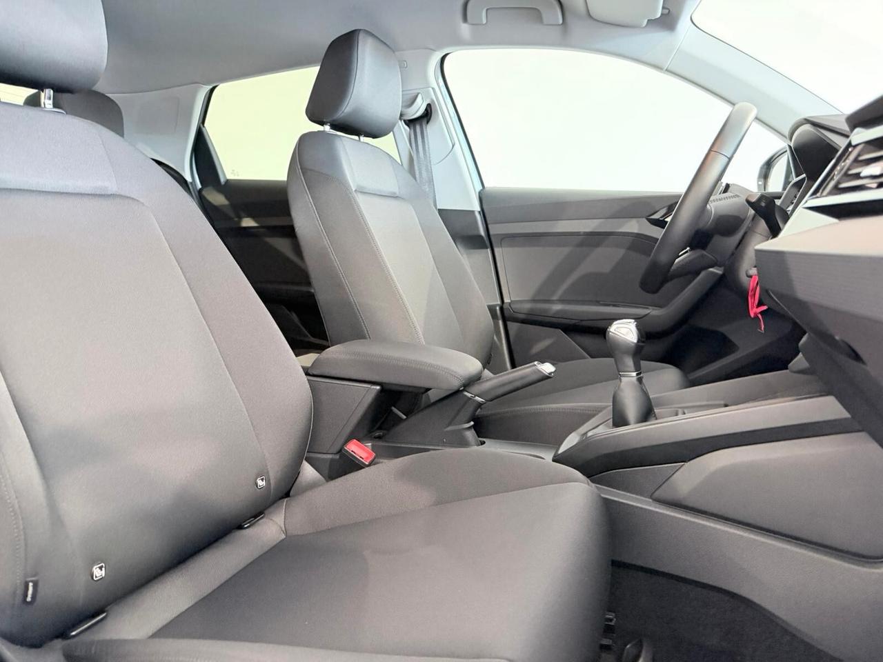 Audi A1 SPORTBACK NEOPATENTATI IVA ESPOSTA