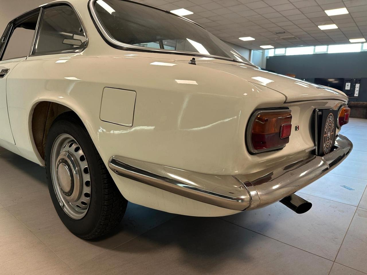 Alfa Romeo GT SCALINO