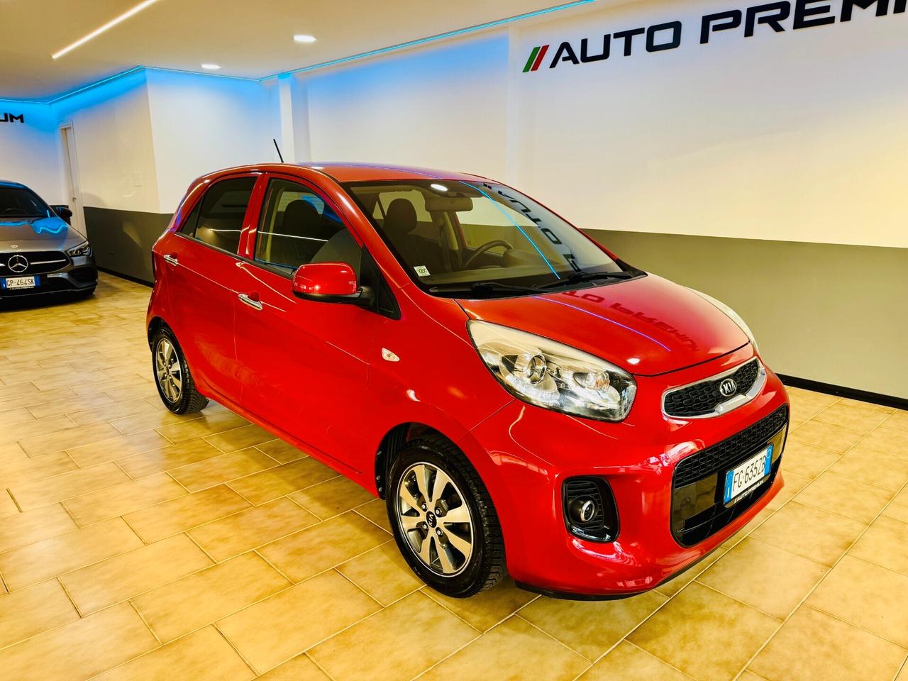 Kia Picanto 1.0 5p. NAVI / R-Camera / Touch