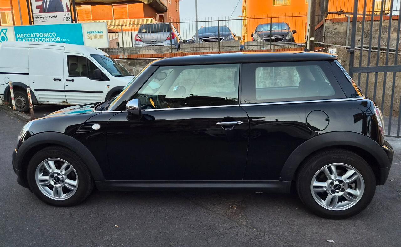 Mini 1.6 16V One D