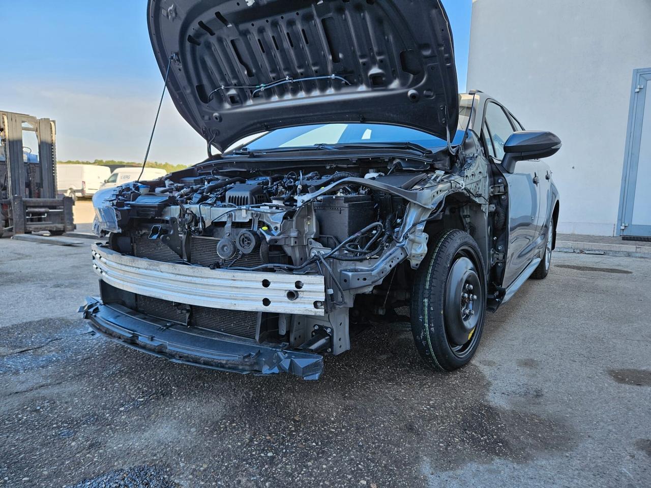 Toyota Corolla Touring Sports 1.8h START INCIDENTATA