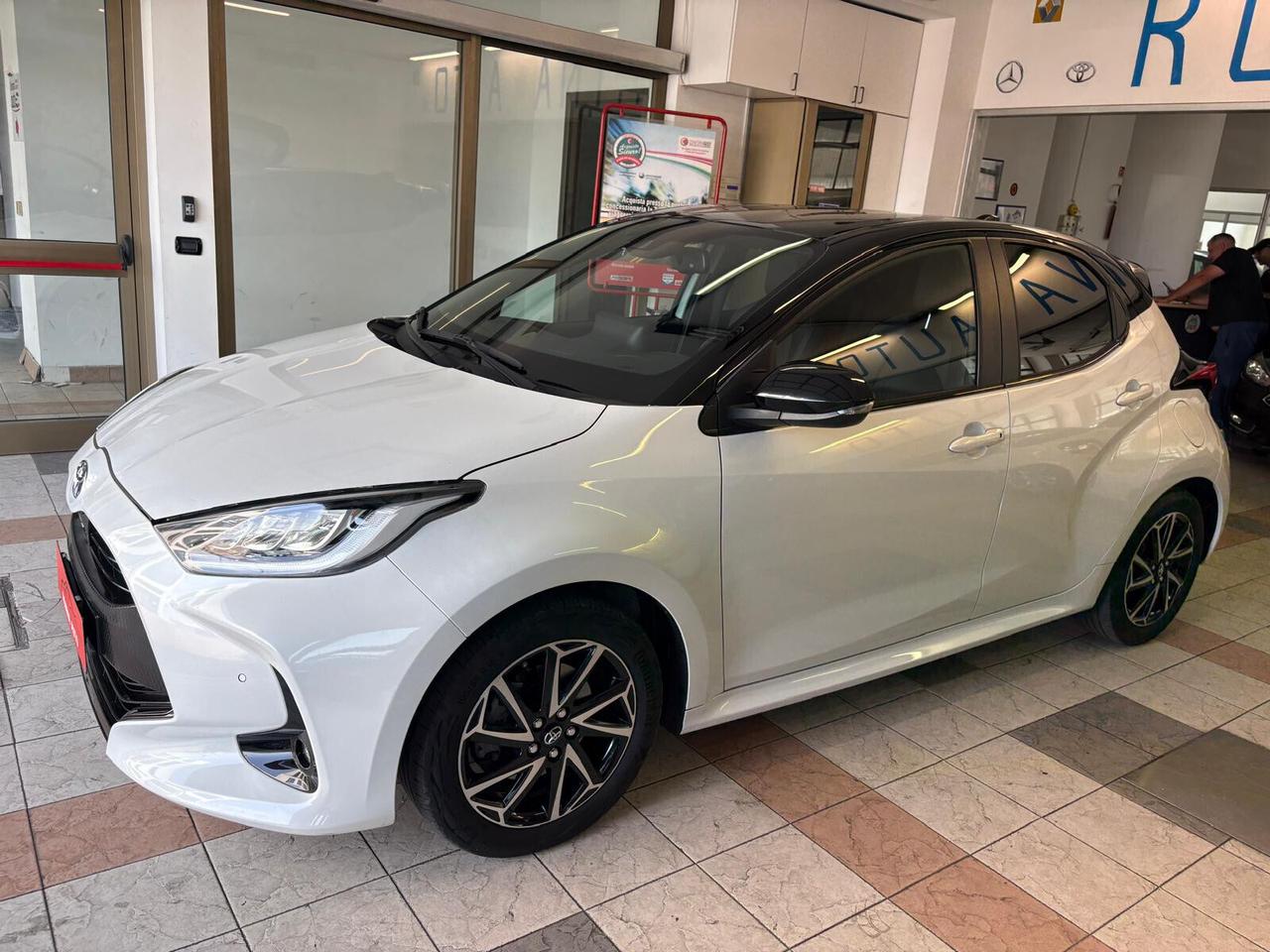 Toyota Yaris 1.5 Hybrid 5 porte Style