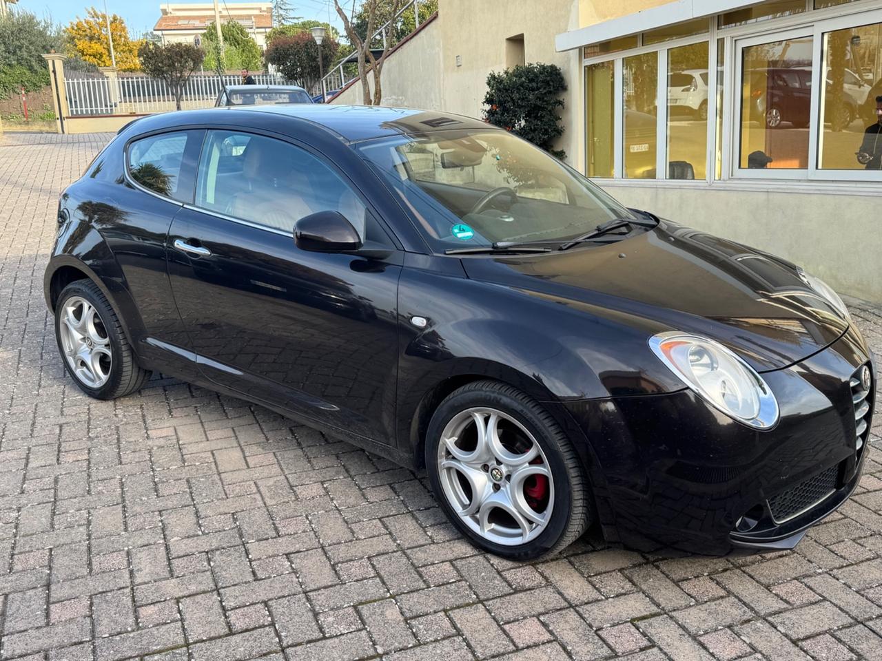 Alfa Romeo MiTo 1.3 JTDm-2 95 CV S&S Distinctive Sport Pack