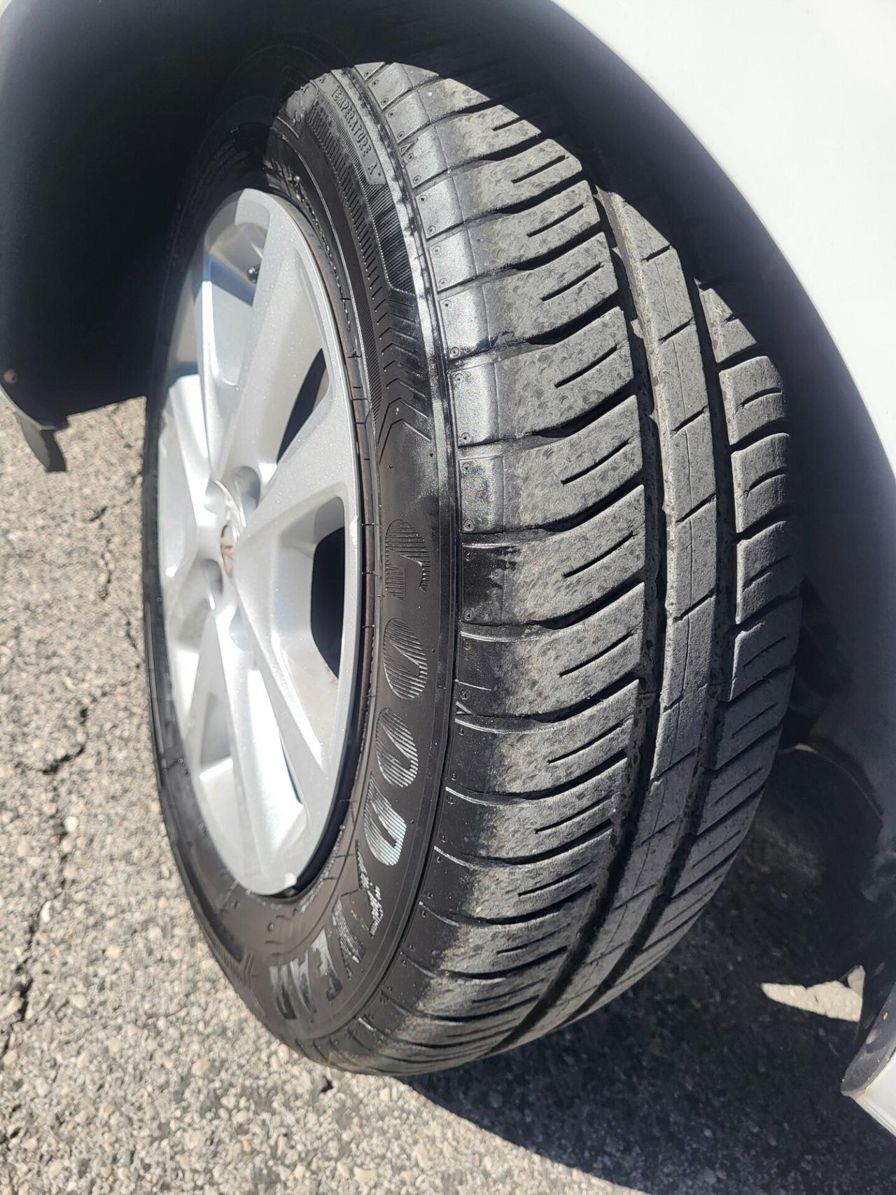 OPEL CORSA 1,4 GPL-UNICA PROPR-3 REVISIONI-EURO 6