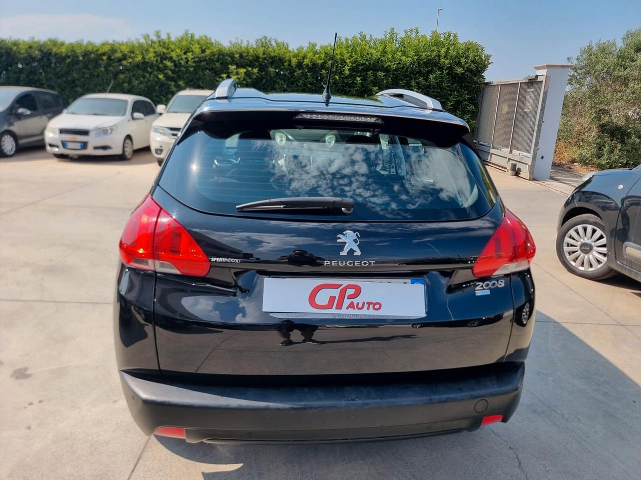Peugeot 2008 1.6 e-HDi 92 CV Stop&Start Allure