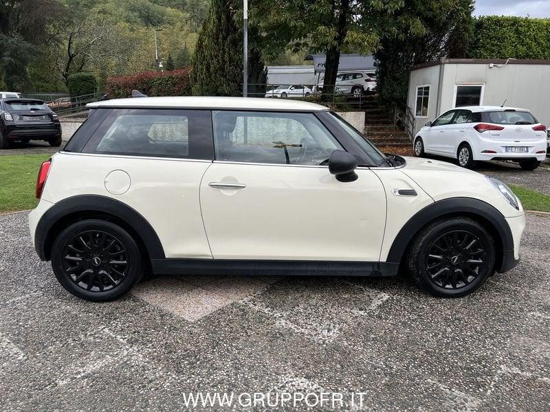 MINI Mini (F56) 1.5 One 75 CV Baker Street
