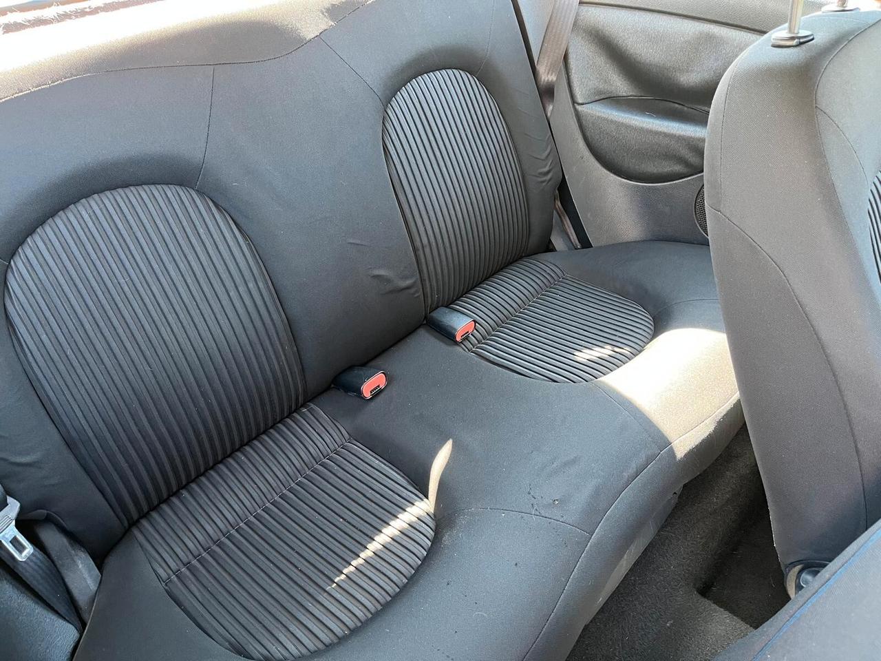 Lancia Ypsilon 1.3 MJT 75 CV Argento