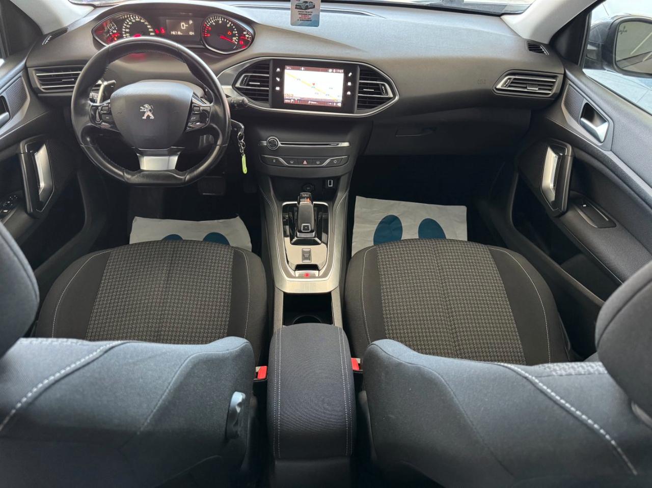 Peugeot 308 Station Wagon 308 SW 1.5 bluehdi Style 130cv eat8 Tagliandi
