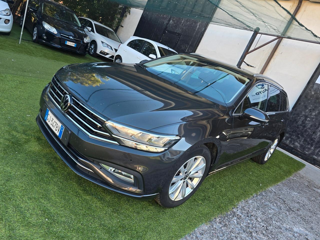 VW Passat Variant 2.0 TDI 150CV -2022