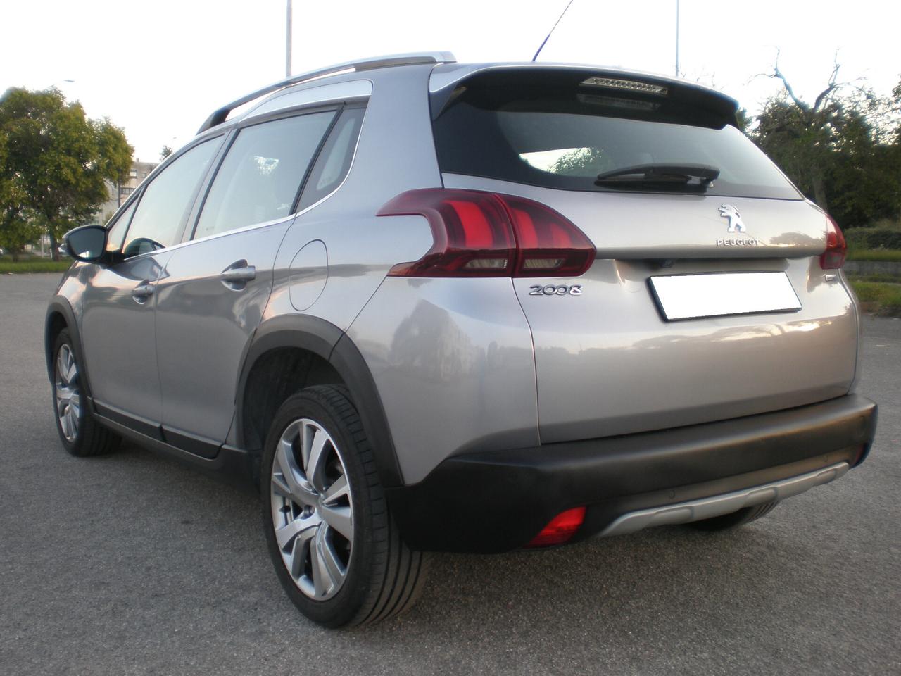 Peugeot 2008 restyling 1.6 td 100 cv, superfull